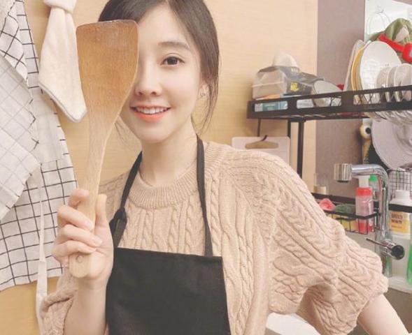 科技与生活的融合，每百名中国人中就有一人成为专职网络主播