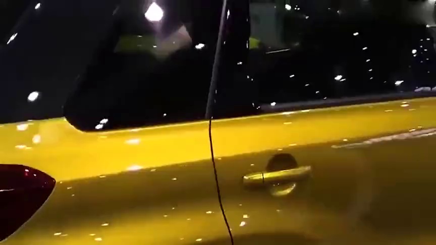 探索小巷深处的隐藏瑰宝，特色小车视频带你领略非凡魅力