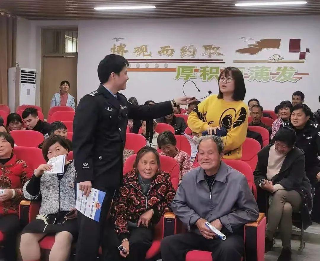 全民小镇最新版，科技与生活的完美融合体验